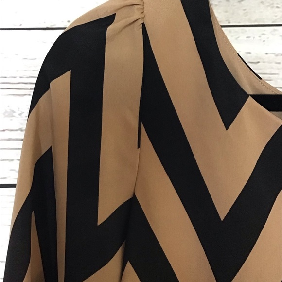 JULILA CHEVRON TUNIC DRESS SZ MEDIUM - Picture 4 of 8